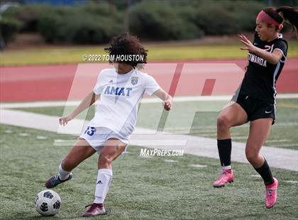 Thumbnail 2 in Bishop Amat vs. Etiwanda photogallery.