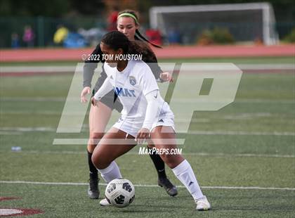 Thumbnail 2 in Bishop Amat vs. Etiwanda photogallery.