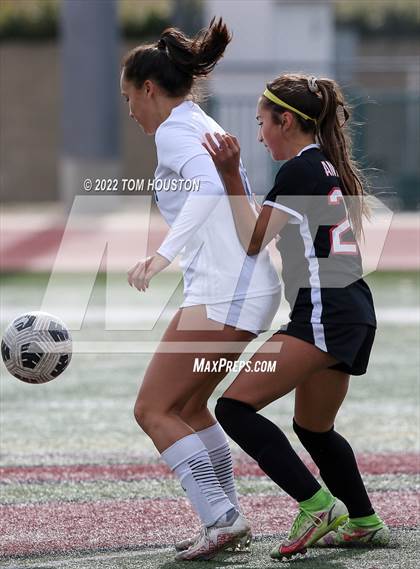 Thumbnail 1 in Bishop Amat vs. Etiwanda photogallery.