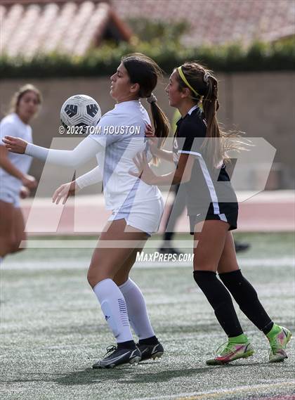 Thumbnail 1 in Bishop Amat vs. Etiwanda photogallery.