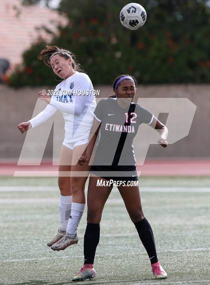 Thumbnail 2 in Bishop Amat vs. Etiwanda photogallery.