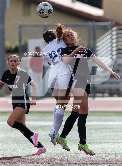 Thumbnail 2 in Bishop Amat vs. Etiwanda photogallery.