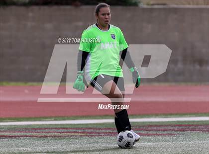 Thumbnail 1 in Bishop Amat vs. Etiwanda photogallery.