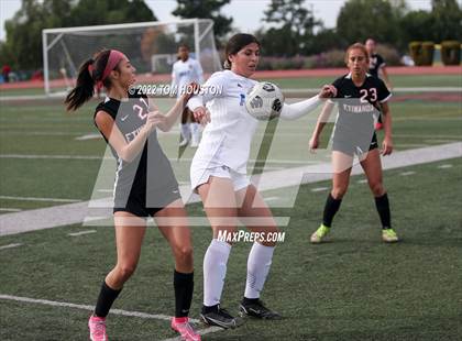 Thumbnail 1 in Bishop Amat vs. Etiwanda photogallery.