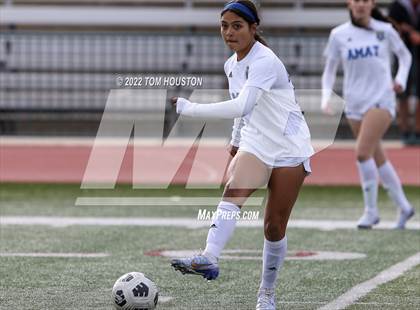 Thumbnail 3 in Bishop Amat vs. Etiwanda photogallery.