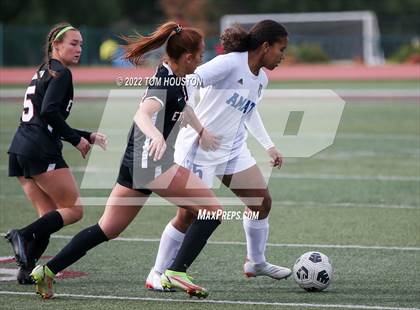 Thumbnail 3 in Bishop Amat vs. Etiwanda photogallery.