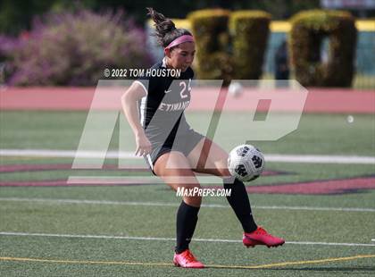 Thumbnail 3 in Bishop Amat vs. Etiwanda photogallery.