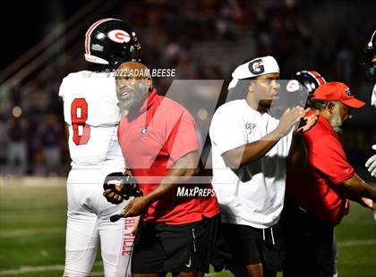 Thumbnail 2 in Glenville @ Avon photogallery.