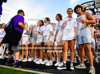Thumbnail 1 in Glenville @ Avon photogallery.