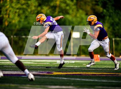 Thumbnail 1 in Glenville @ Avon photogallery.