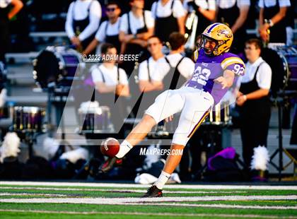 Thumbnail 3 in Glenville @ Avon photogallery.