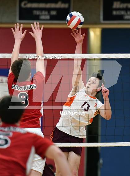Thumbnail 3 in Brother Rice vs. St. Rita photogallery.