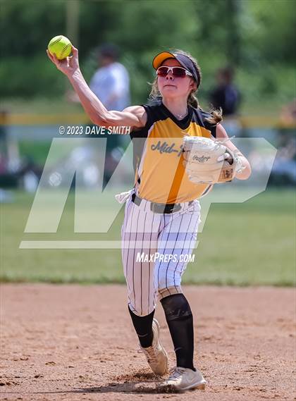 Thumbnail 2 in Mid-Prairie vs Charles City (Rick Doran Classic) photogallery.