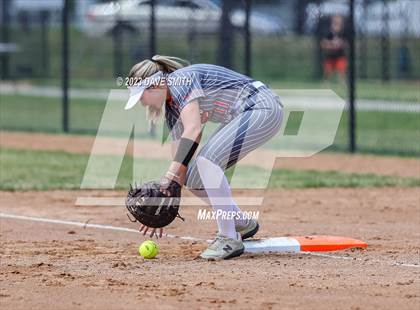 Thumbnail 2 in Mid-Prairie vs Charles City (Rick Doran Classic) photogallery.