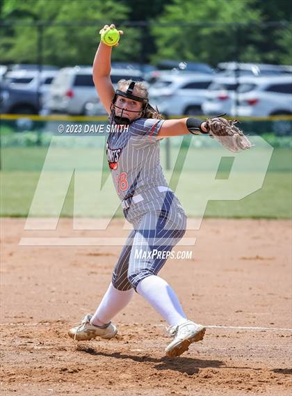 Thumbnail 3 in Mid-Prairie vs Charles City (Rick Doran Classic) photogallery.