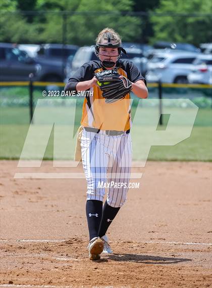 Thumbnail 3 in Mid-Prairie vs Charles City (Rick Doran Classic) photogallery.