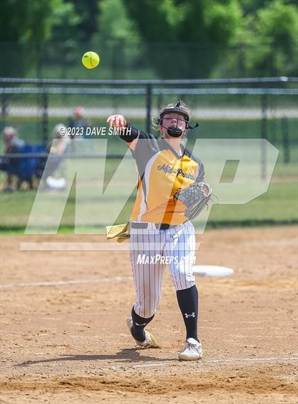 Thumbnail 3 in Mid-Prairie vs Charles City (Rick Doran Classic) photogallery.