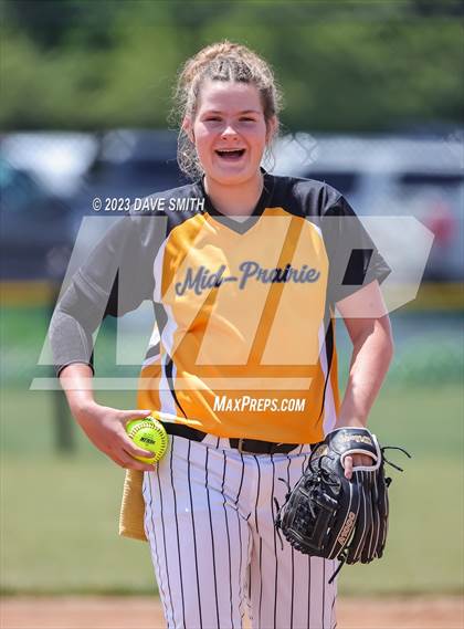 Thumbnail 2 in Mid-Prairie vs Charles City (Rick Doran Classic) photogallery.