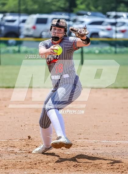 Thumbnail 1 in Mid-Prairie vs Charles City (Rick Doran Classic) photogallery.