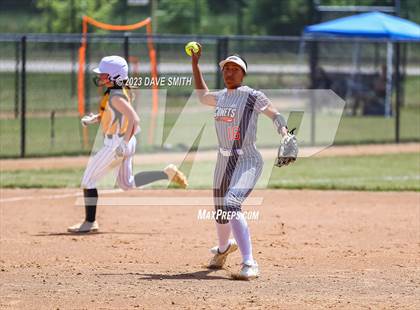 Thumbnail 3 in Mid-Prairie vs Charles City (Rick Doran Classic) photogallery.