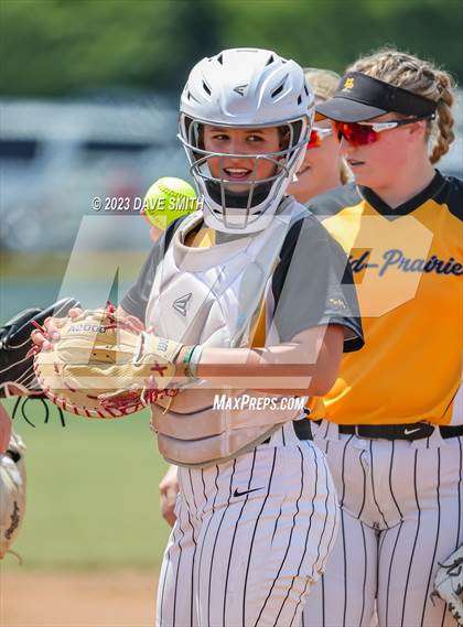Thumbnail 3 in Mid-Prairie vs Charles City (Rick Doran Classic) photogallery.