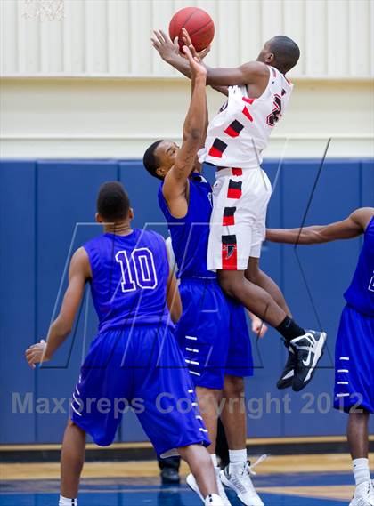 Thumbnail 3 in Warren @ Stevens photogallery.