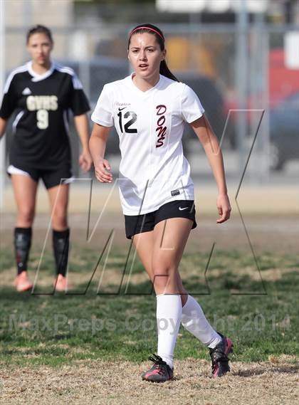 Thumbnail 2 in Golden Valley vs. Verdugo Hills photogallery.
