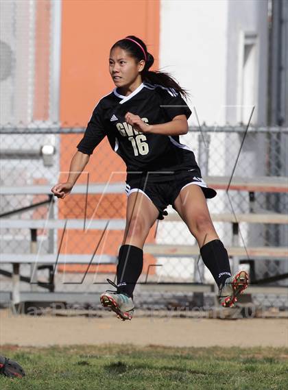 Thumbnail 3 in Golden Valley vs. Verdugo Hills photogallery.