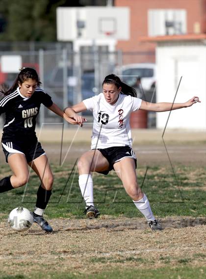 Thumbnail 2 in Golden Valley vs. Verdugo Hills photogallery.