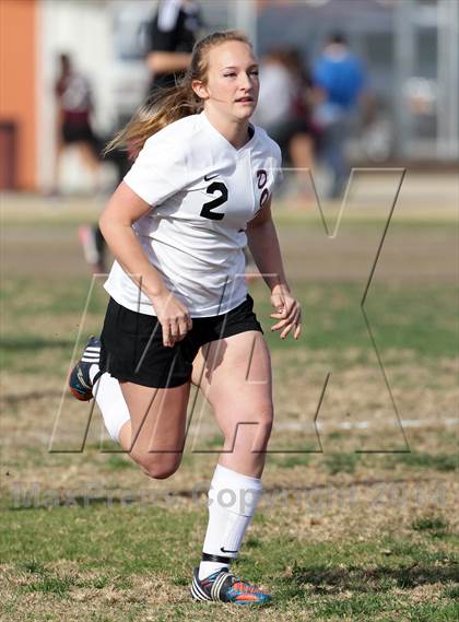 Thumbnail 2 in Golden Valley vs. Verdugo Hills photogallery.