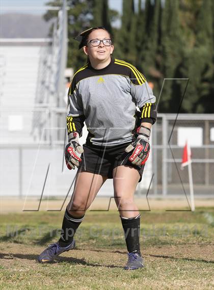 Thumbnail 3 in Golden Valley vs. Verdugo Hills photogallery.