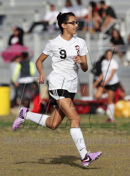 Thumbnail 1 in Golden Valley vs. Verdugo Hills photogallery.