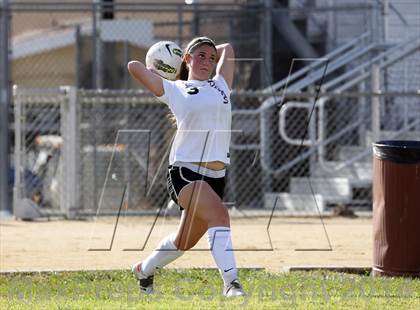 Thumbnail 3 in Golden Valley vs. Verdugo Hills photogallery.