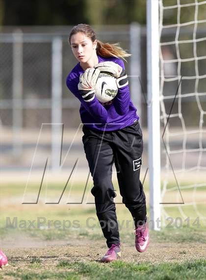 Thumbnail 3 in Golden Valley vs. Verdugo Hills photogallery.