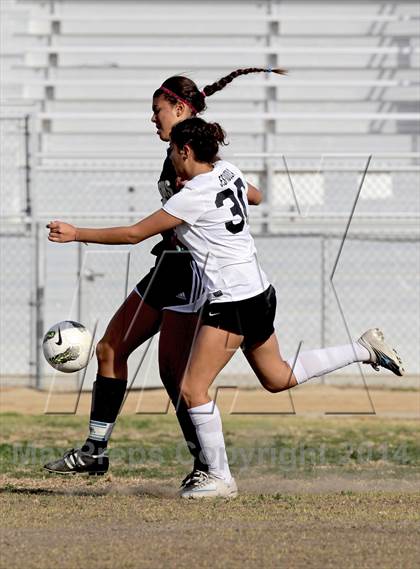 Thumbnail 2 in Golden Valley vs. Verdugo Hills photogallery.