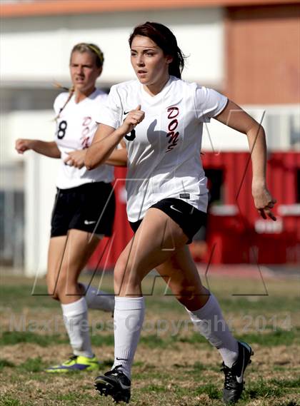 Thumbnail 3 in Golden Valley vs. Verdugo Hills photogallery.