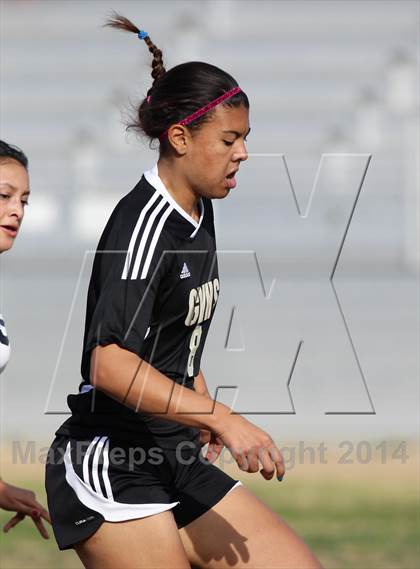 Thumbnail 2 in Golden Valley vs. Verdugo Hills photogallery.