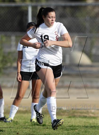 Thumbnail 2 in Golden Valley vs. Verdugo Hills photogallery.