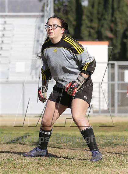 Thumbnail 2 in Golden Valley vs. Verdugo Hills photogallery.