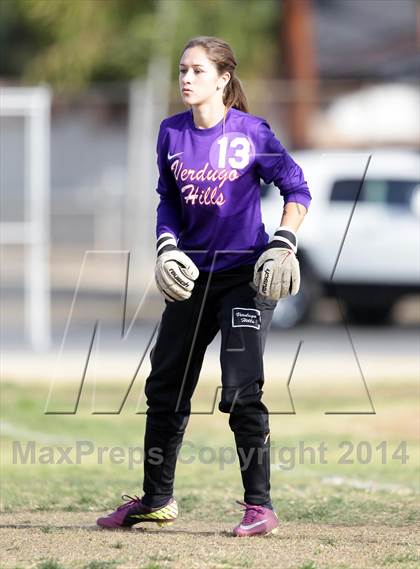 Thumbnail 2 in Golden Valley vs. Verdugo Hills photogallery.