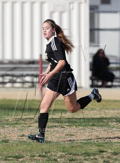 Thumbnail 2 in Golden Valley vs. Verdugo Hills photogallery.