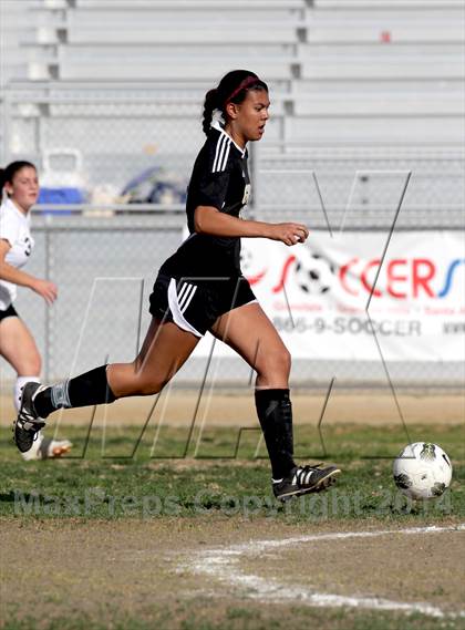 Thumbnail 1 in Golden Valley vs. Verdugo Hills photogallery.