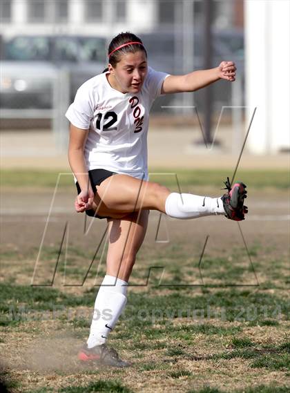 Thumbnail 2 in Golden Valley vs. Verdugo Hills photogallery.