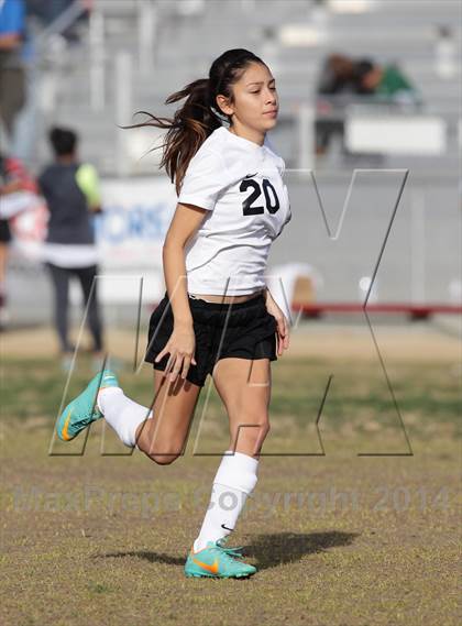 Thumbnail 1 in Golden Valley vs. Verdugo Hills photogallery.
