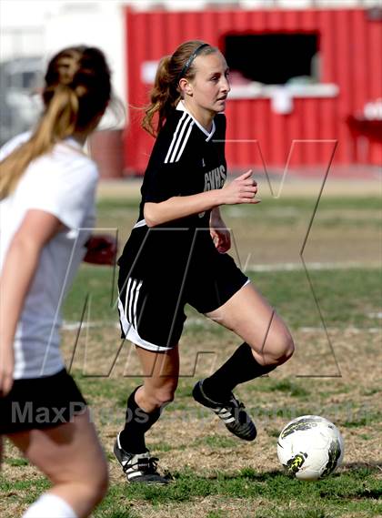 Thumbnail 3 in Golden Valley vs. Verdugo Hills photogallery.
