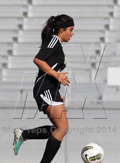 Thumbnail 3 in Golden Valley vs. Verdugo Hills photogallery.