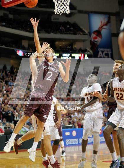 Thumbnail 3 in Norfolk vs. Papillion-LaVista (NSAA Class A Final)  photogallery.