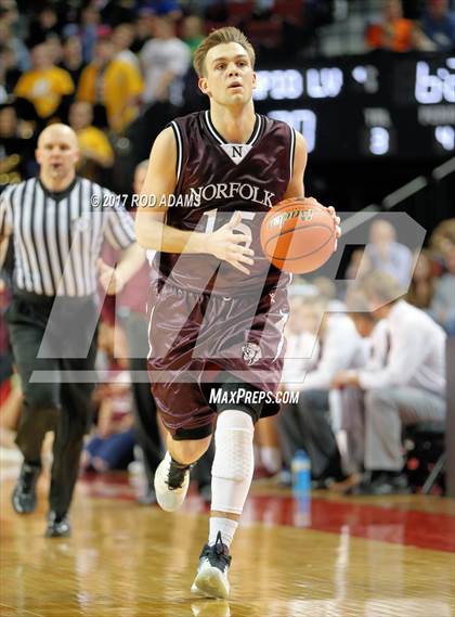 Thumbnail 2 in Norfolk vs. Papillion-LaVista (NSAA Class A Final)  photogallery.
