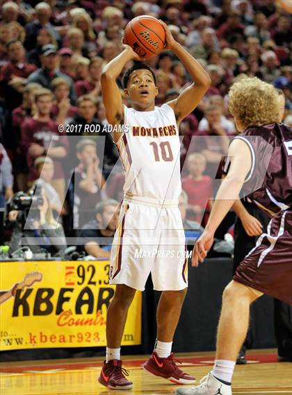Thumbnail 3 in Norfolk vs. Papillion-LaVista (NSAA Class A Final)  photogallery.