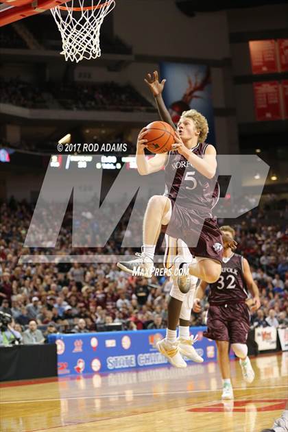 Thumbnail 1 in Norfolk vs. Papillion-LaVista (NSAA Class A Final)  photogallery.